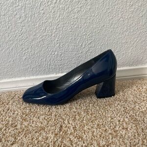 Stuart Weitzman Navy Blue Women's Pumps